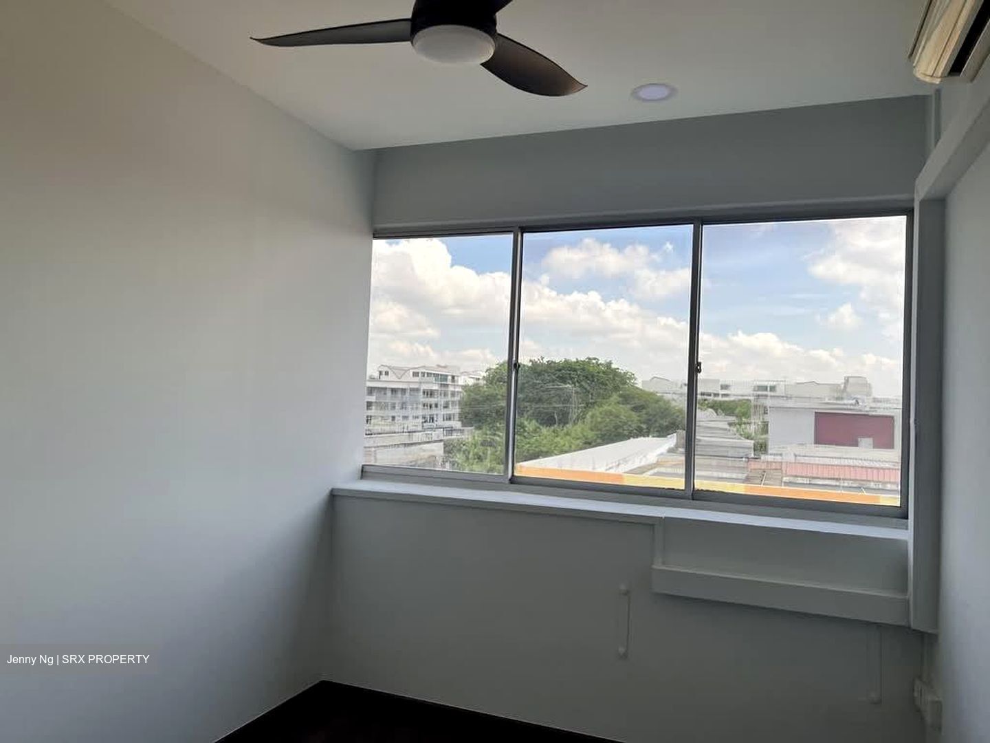 Upper Serangoon Shopping Centre (D19), Apartment #571271011